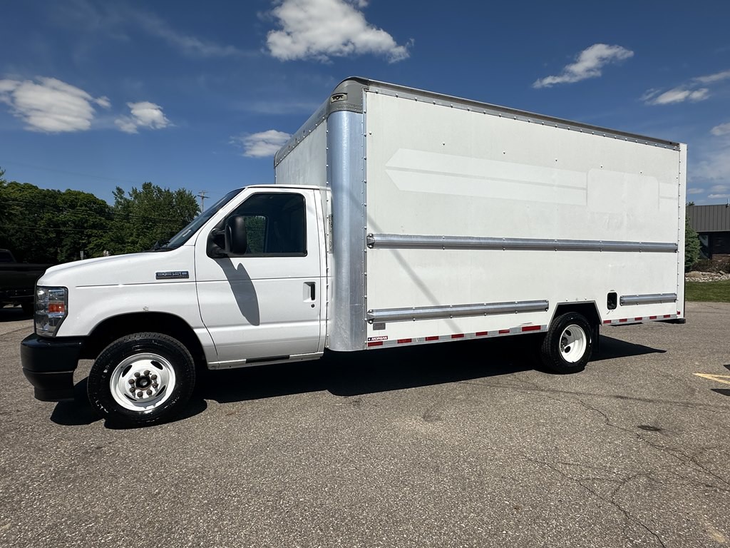 2022 Ford Econoline Image 20