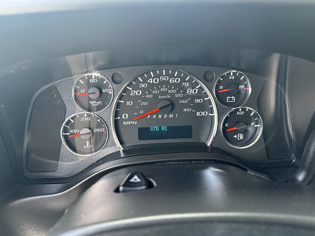2021 GMC Savana Image 11