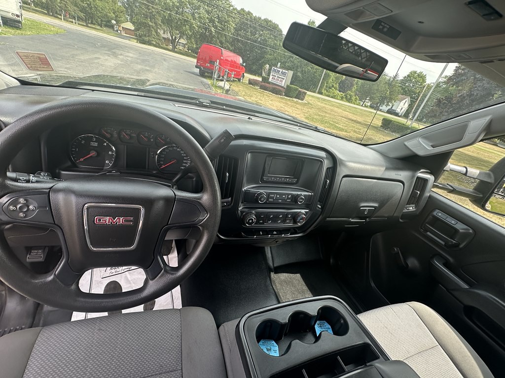 2015 GMC Sierra Image 8