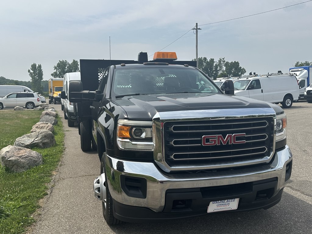2015 GMC Sierra Image 16