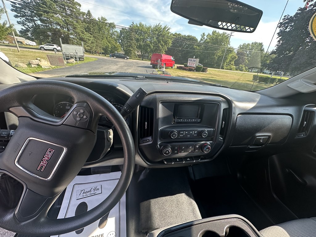 2015 GMC Sierra Image 9
