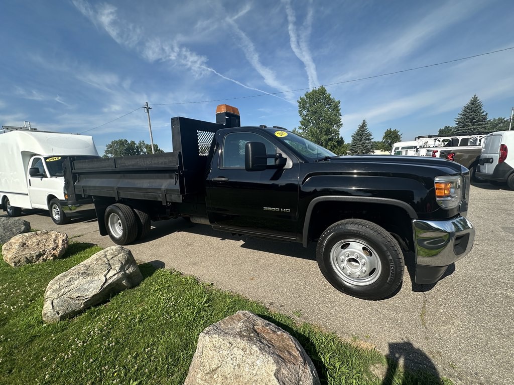 2015 GMC Sierra Image 14