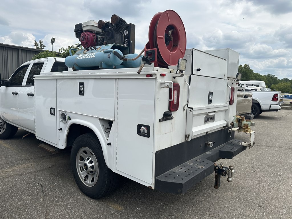 2019 Chevrolet Silverado 1500 Image 11