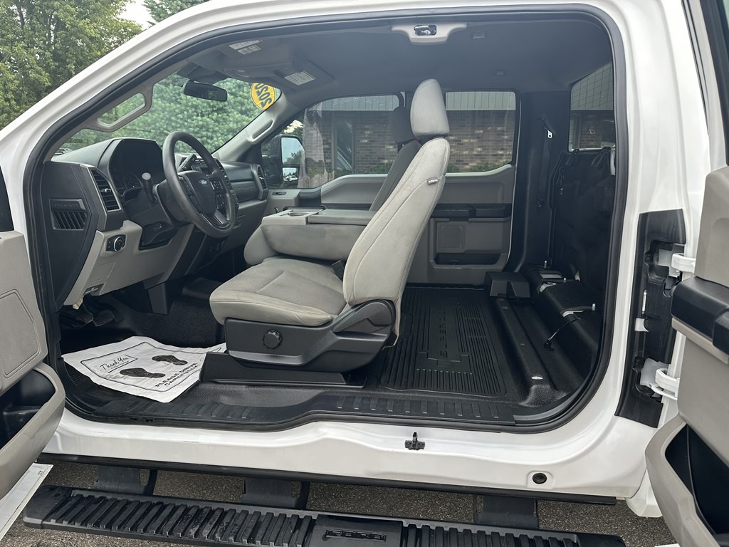 2020 Ford F-350 Image 13