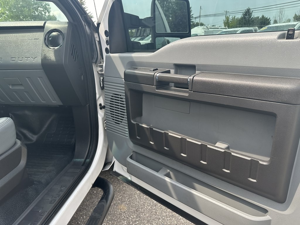 2016 Ford F-250 Image 6