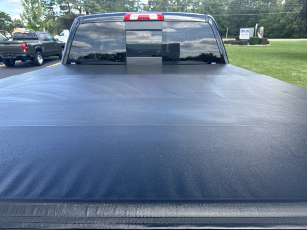 2017 Chevrolet Silverado 1500 Image 13