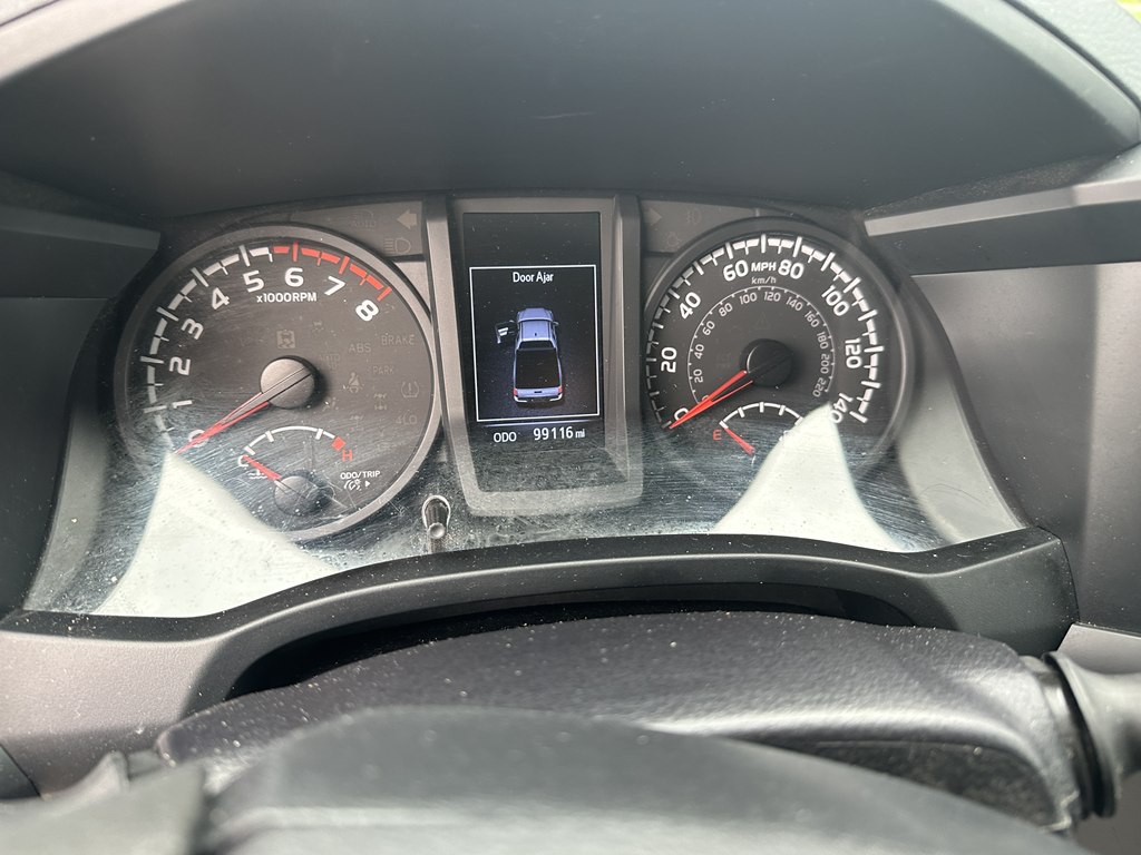 2022 Toyota Tacoma Image 14