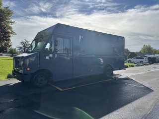 Image for 2019 Ford Econoline E450 SD 16' BOX STEP ID: 7683279