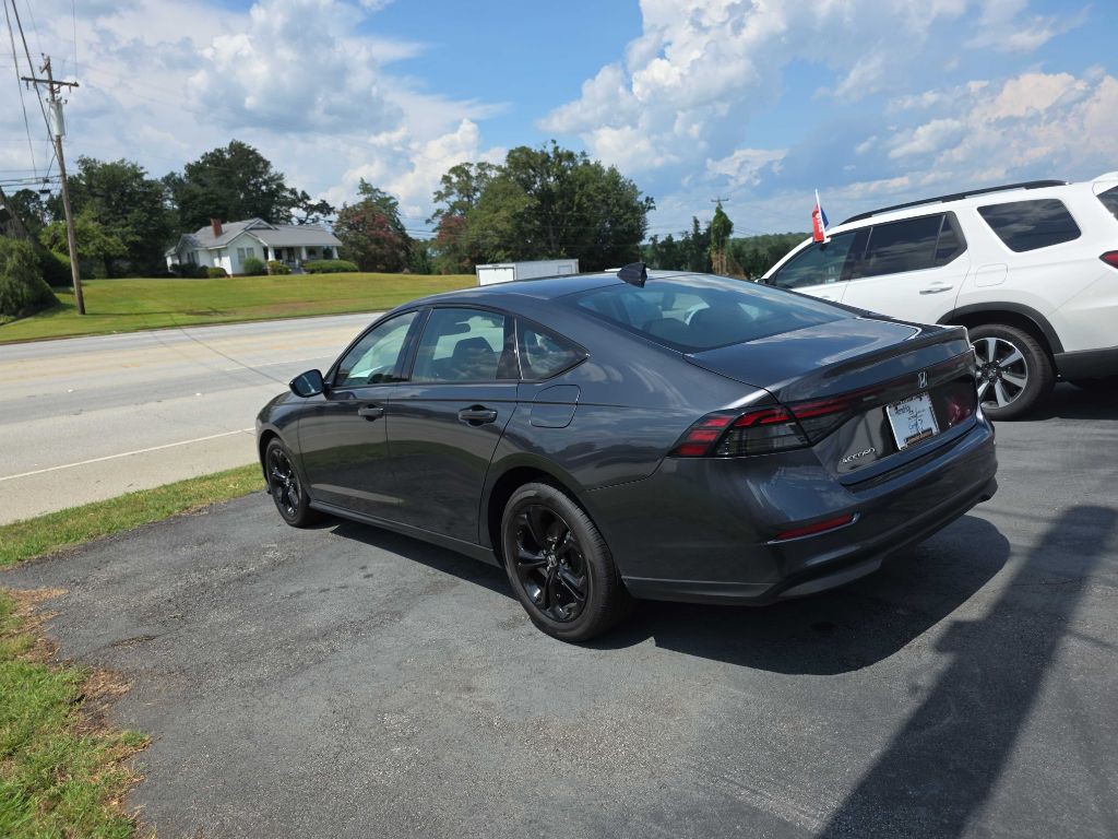 2025 Honda Accord Image 6