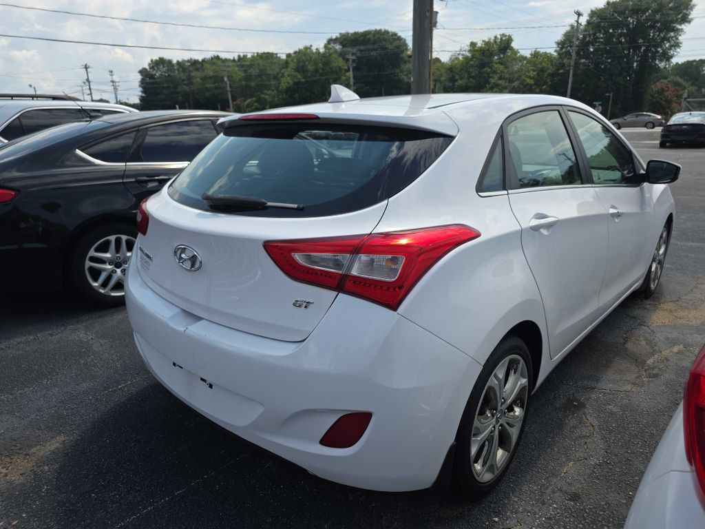 2014 Hyundai Elantra Image 3
