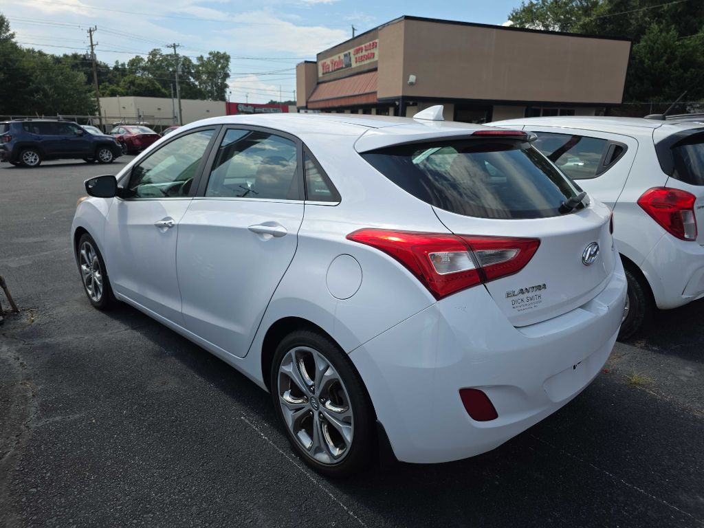 2014 Hyundai Elantra Image 5
