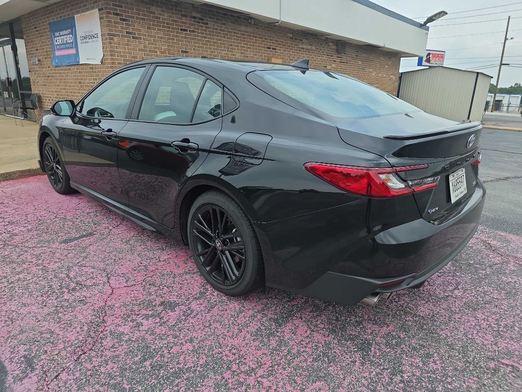 2025 Toyota Camry Image 4