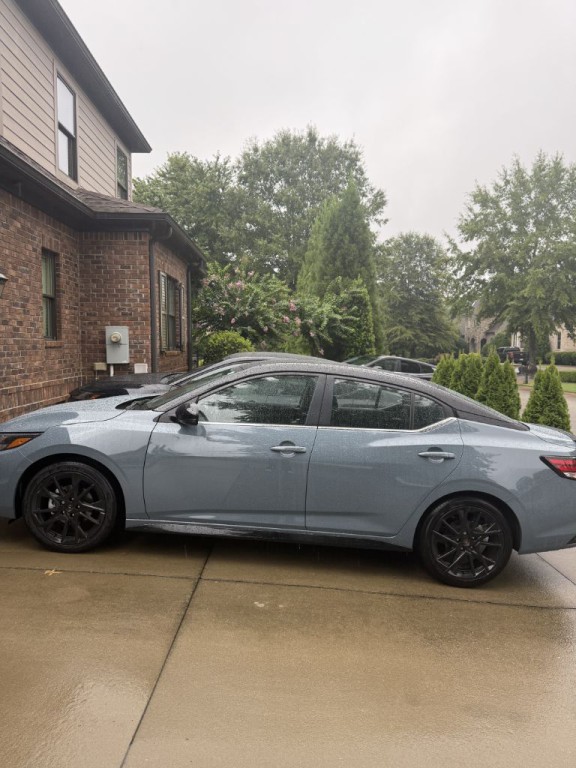 2025 Nissan Sentra Image 3