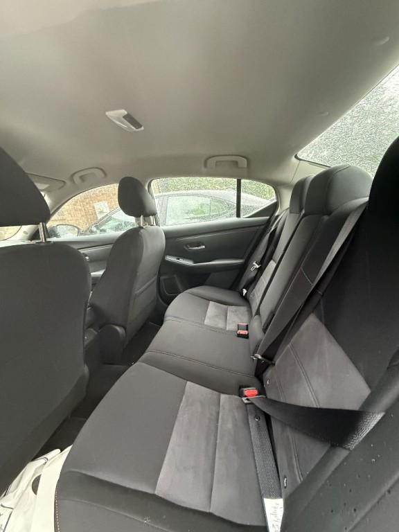 2025 Nissan Sentra Image 8