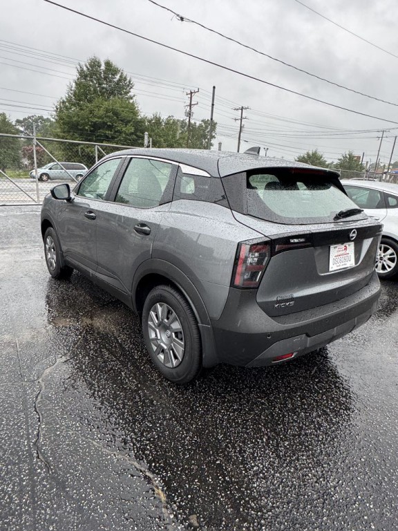 2025 Nissan Kicks Image 4