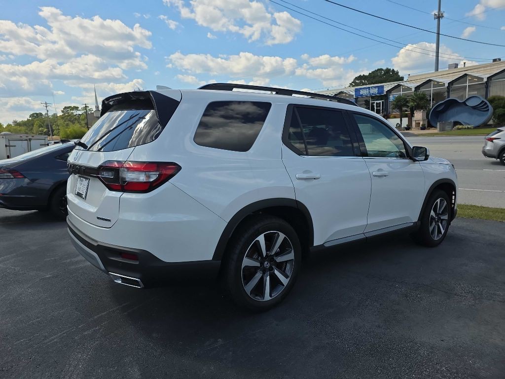 2025 Honda Pilot Image 3