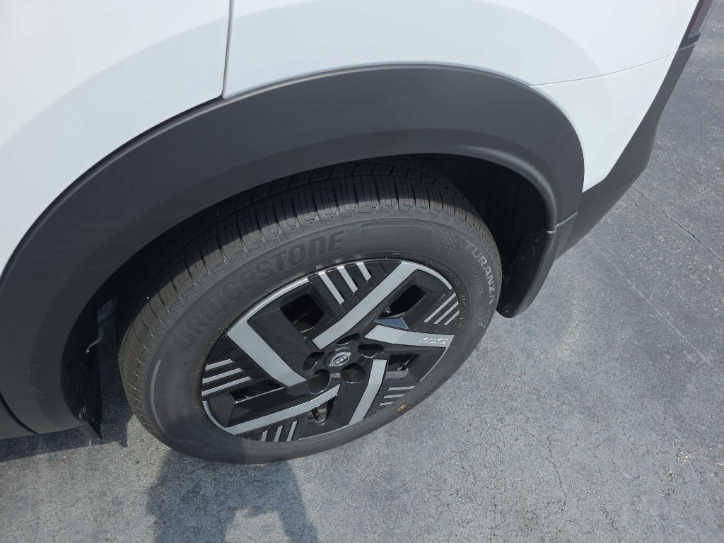 2025 Nissan Kicks Image 10