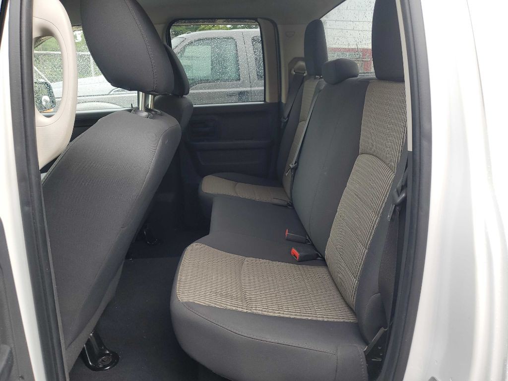 2011 Dodge Ram 1500 Image 9