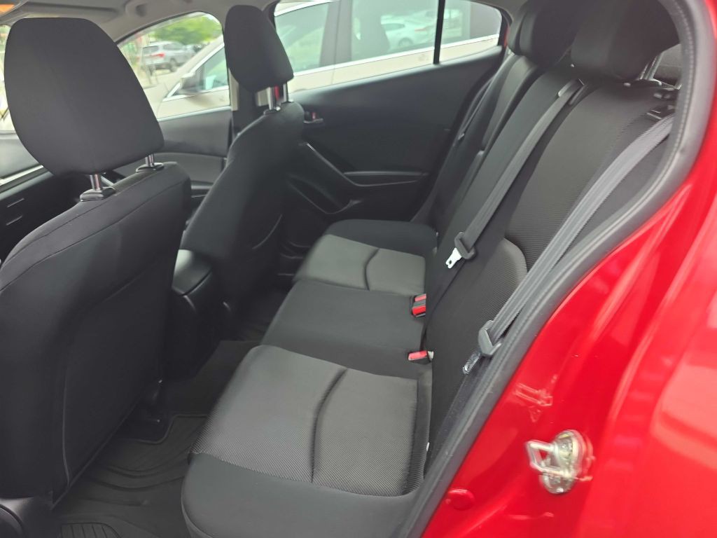 2017 Mazda Mazda3 Image 8