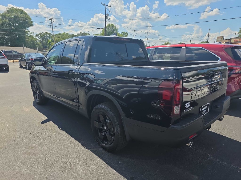 2025 Honda Ridgeline Image 2