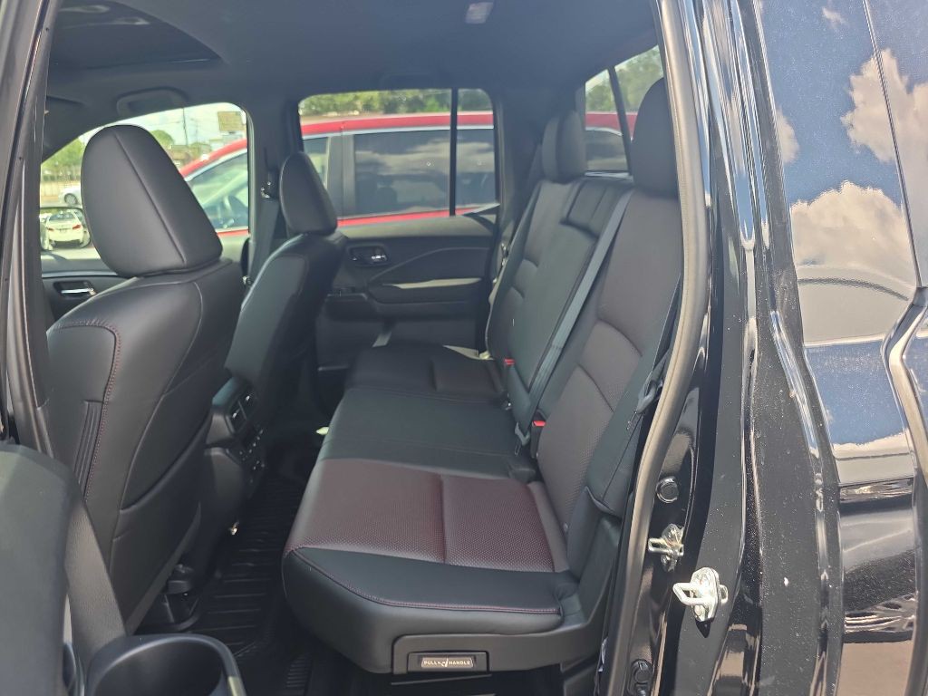 2025 Honda Ridgeline Image 9