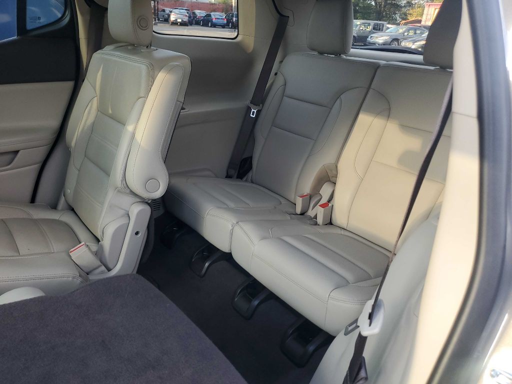 2019 GMC Acadia Image 7