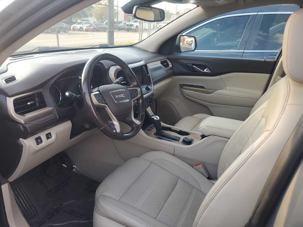 2019 GMC Acadia Image 8
