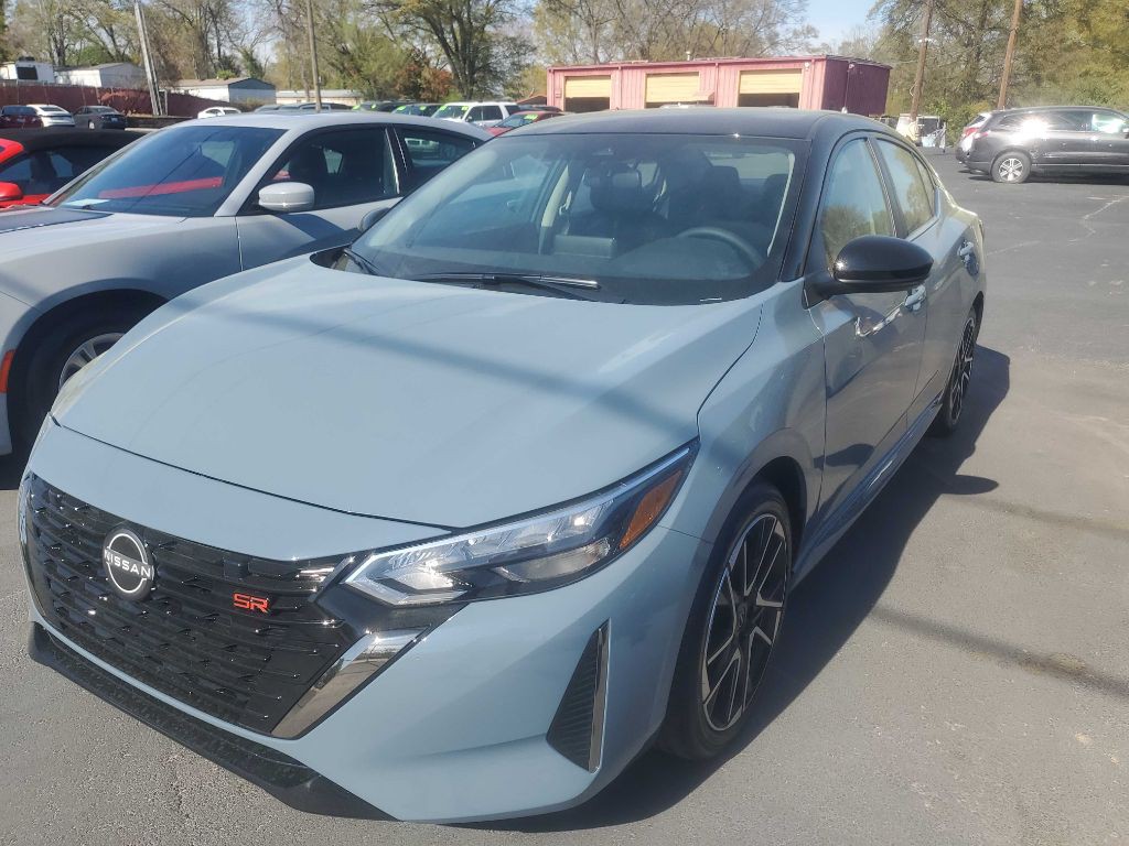 2025 Nissan Sentra Image 1