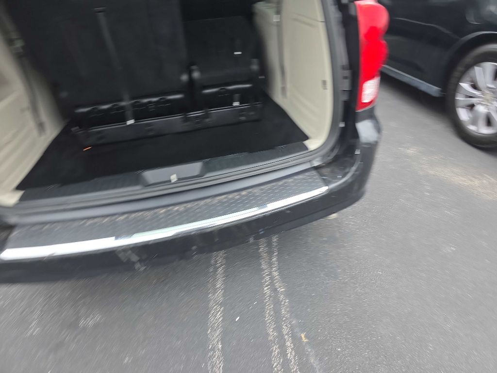 2019 Dodge Grand Caravan Image 3