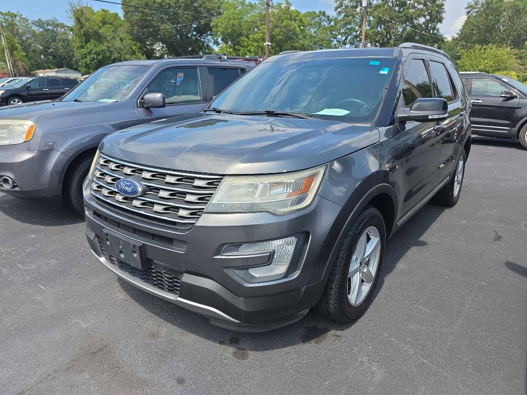 2016 Ford Explorer Image 1