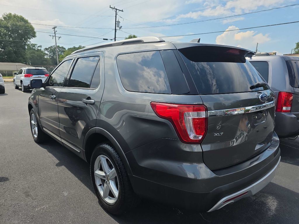 2016 Ford Explorer Image 3