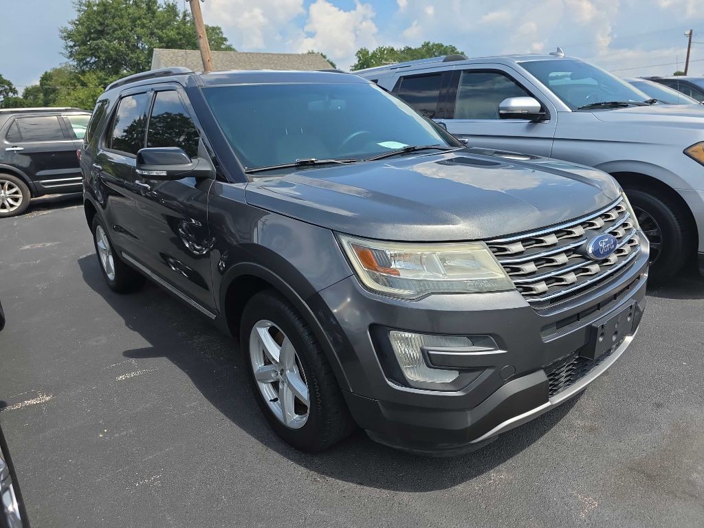 2016 Ford Explorer Image 4