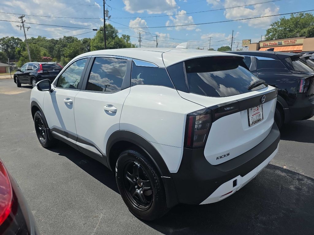 2025 Nissan Kicks Image 4