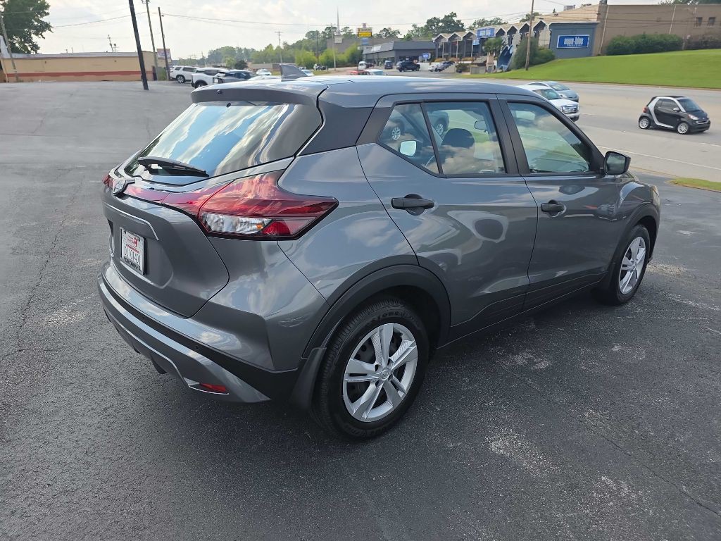 2025 Nissan Kicks Image 3