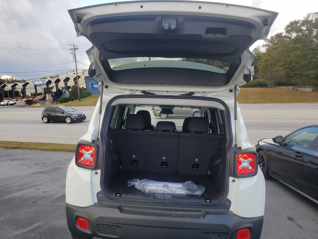 2023 Jeep Renegade Image 4