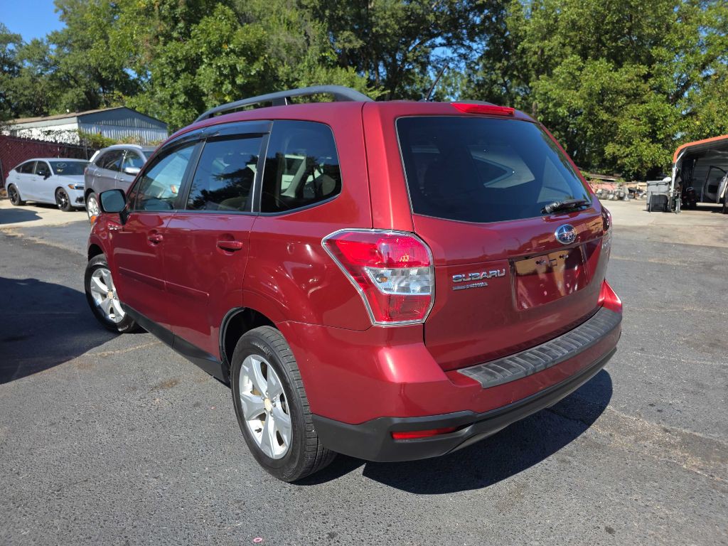 2015 Subaru Forester Image 5