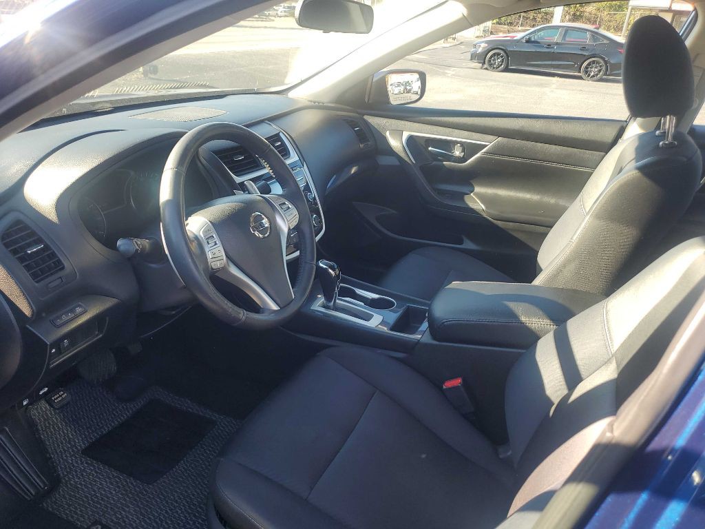 2018 Nissan Altima Image 7