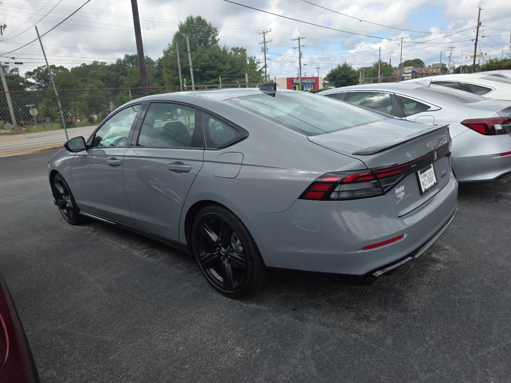 2025 Honda Accord Image 3