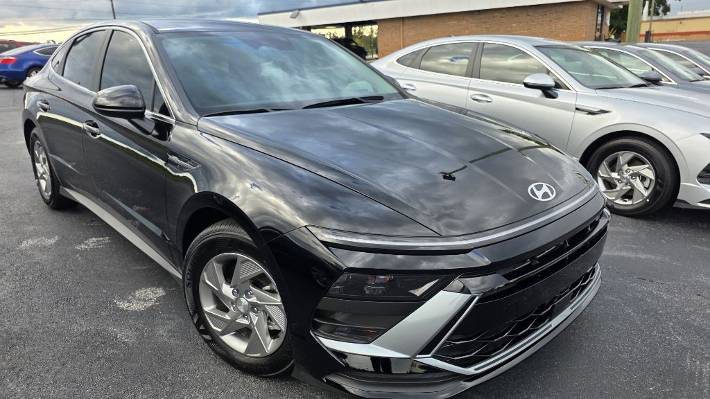 2025 Hyundai Sonata Image 4