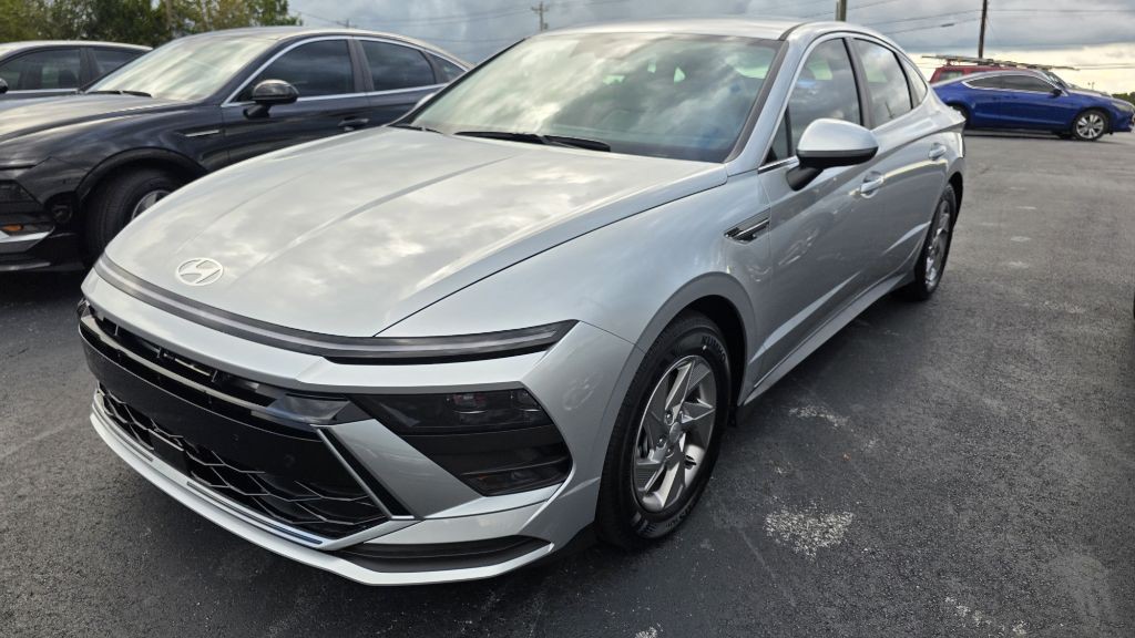 2025 Hyundai Sonata Image 1