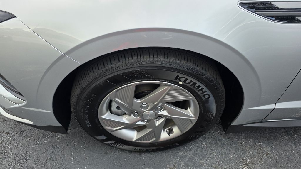 2025 Hyundai Sonata Image 8