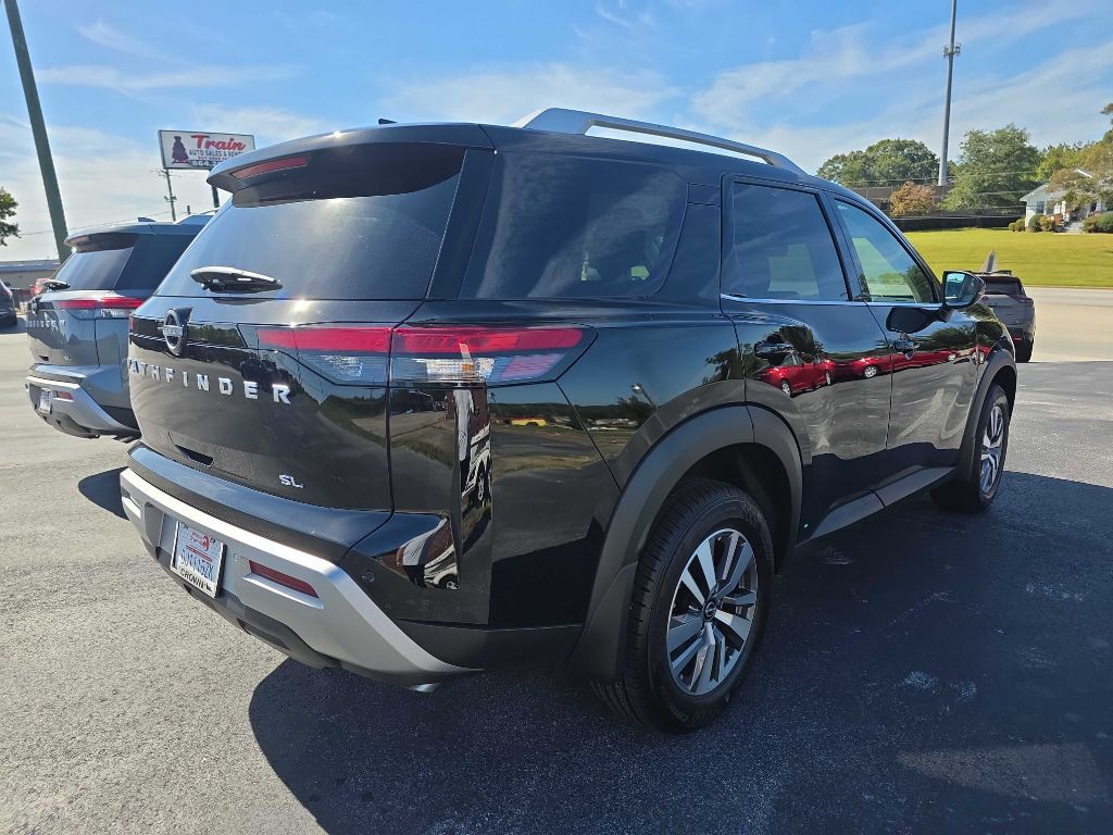 2025 Nissan Pathfinder Image 6
