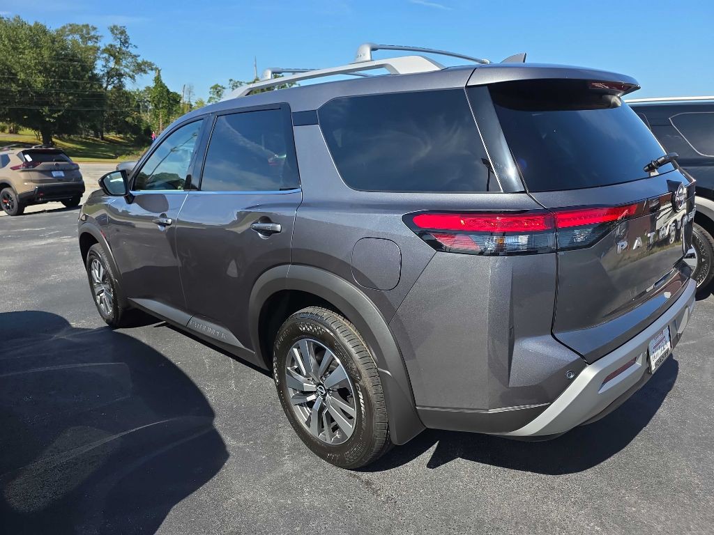 2025 Nissan Pathfinder Image 4