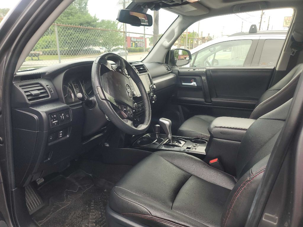 2020 Toyota 4Runner Image 7
