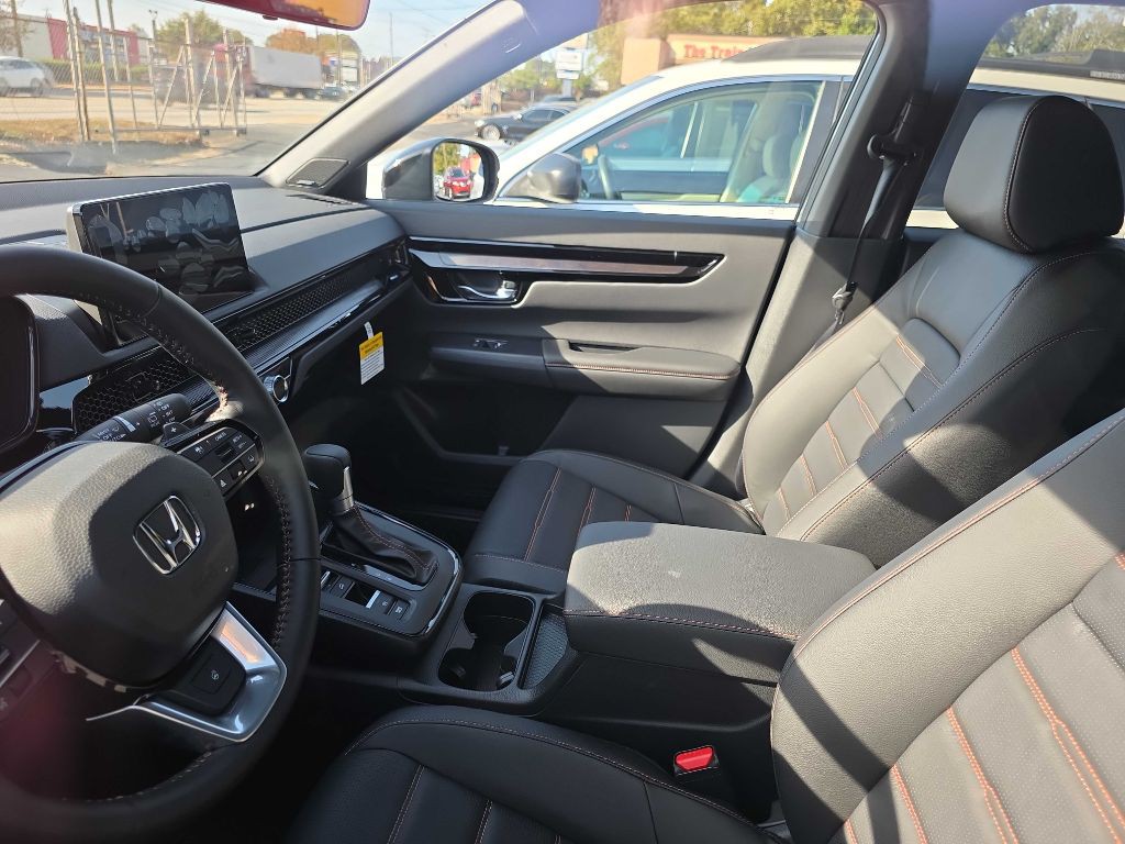 2026 Honda CR-V Image 2