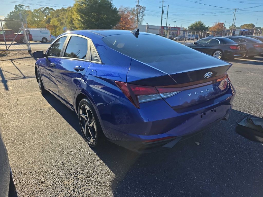 2023 Hyundai Elantra Image 4