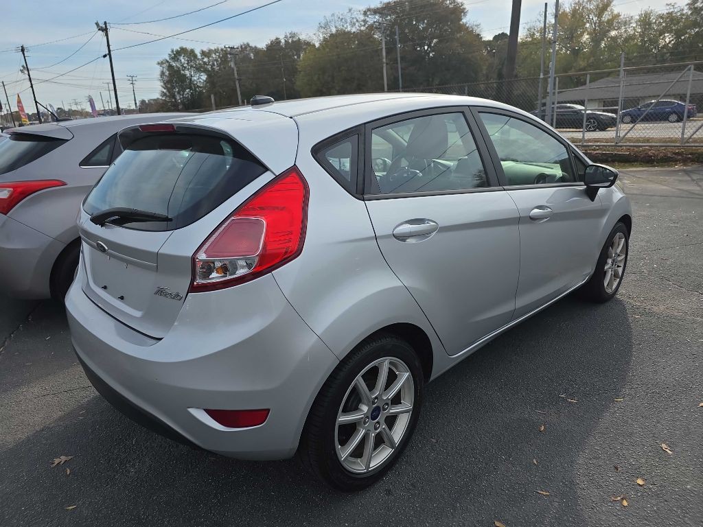 2016 Ford Fiesta Image 5