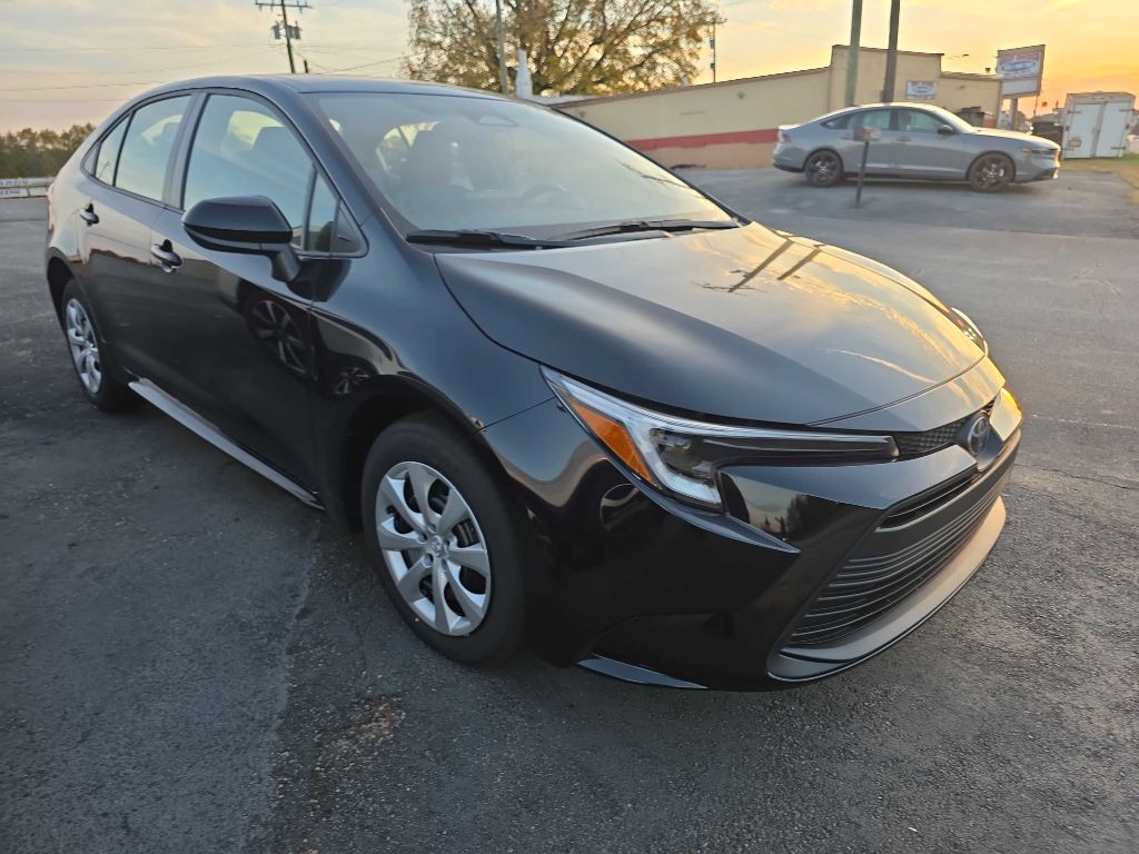 2026 Toyota Corolla Image 3