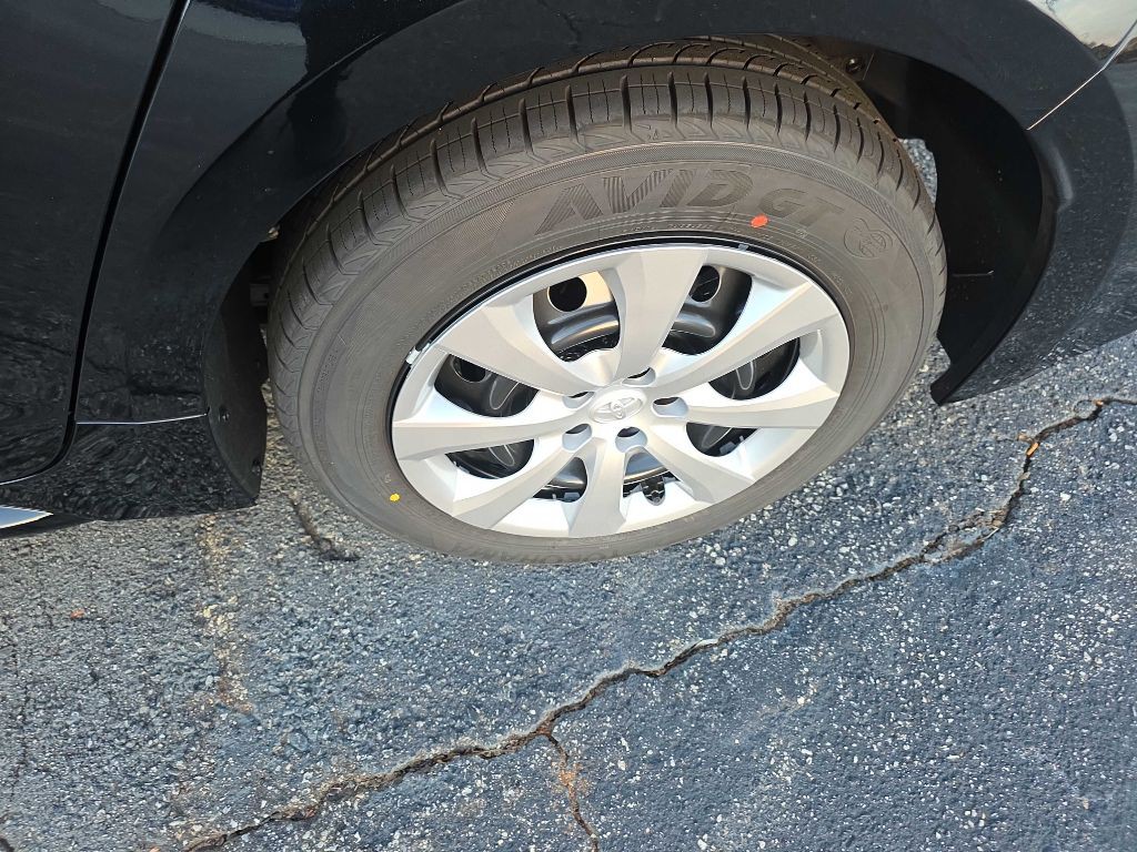 2026 Toyota Corolla Image 9