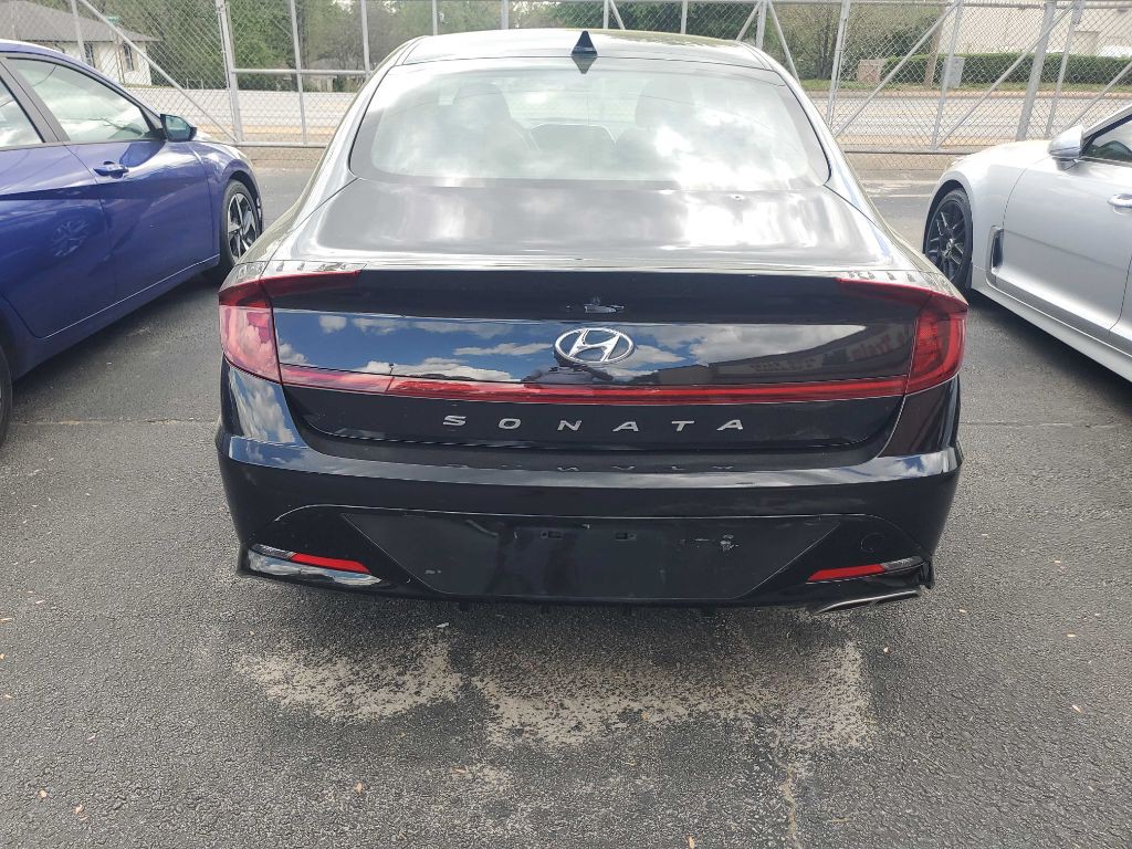 2023 Hyundai Sonata Image 2